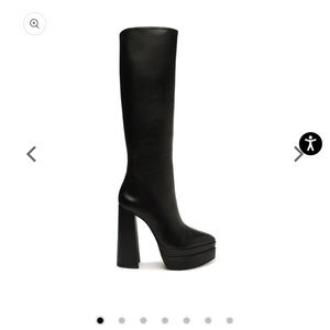 BRAND NEW IN BOX Schutz Black Knee High Heeled Zip Up Boots